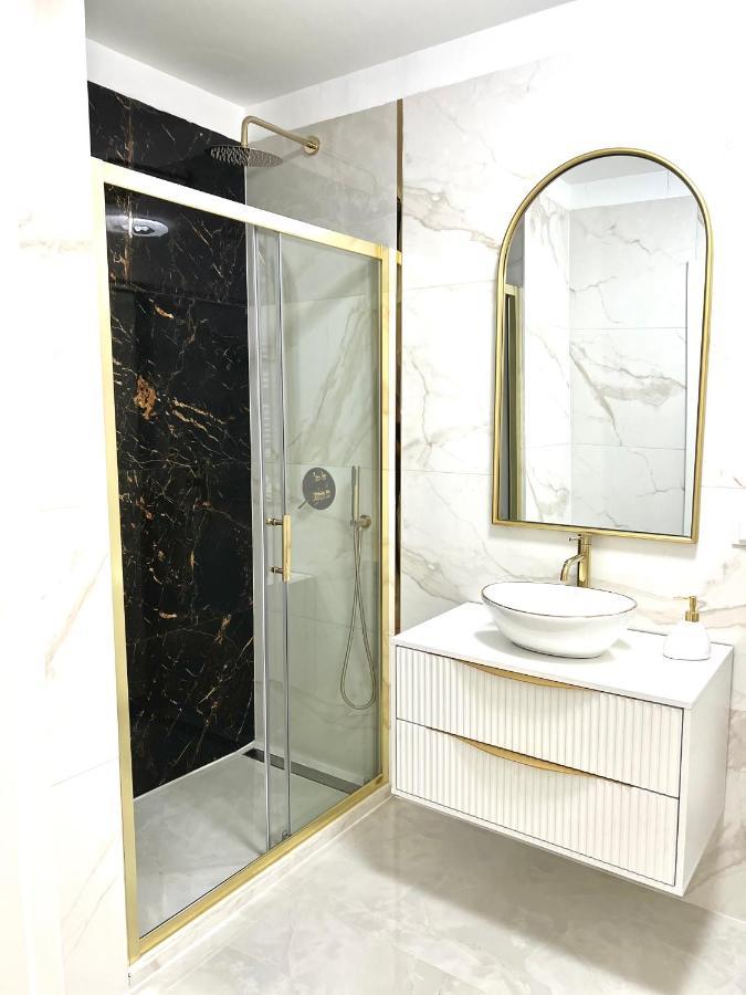 Apartment Luxapart Jantar