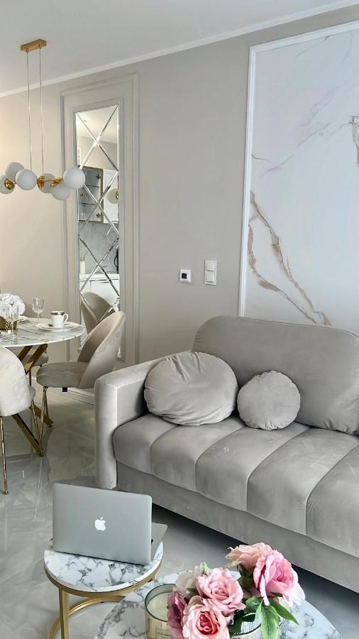 Apartment Luxapart Jantar